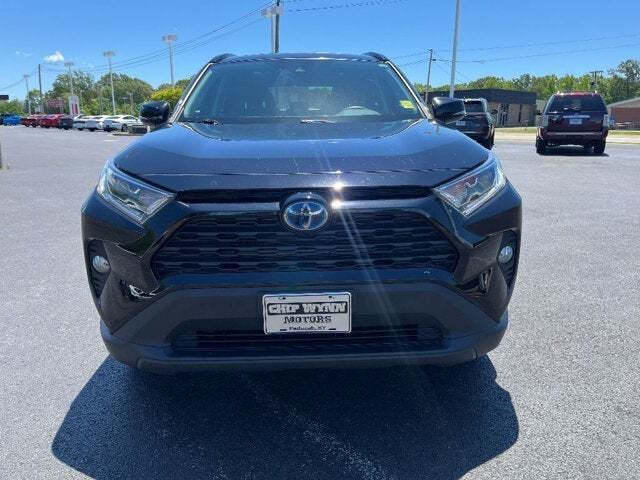 2020 Toyota RAV4 Hybrid 2