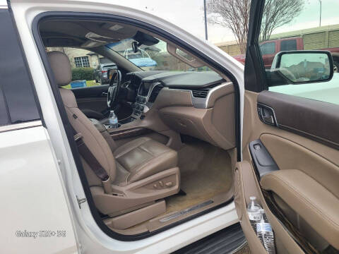 2017 GMC Yukon XL SLT