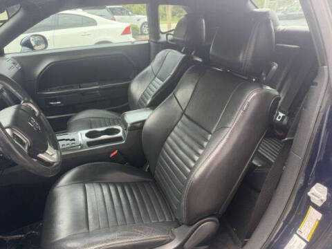 2014 Dodge Challenger SXT