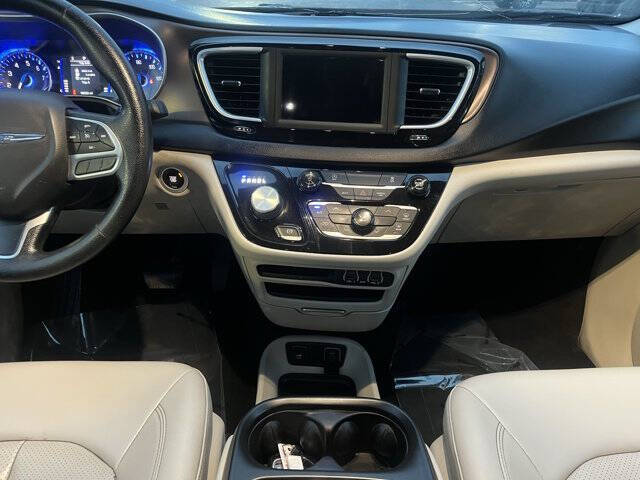 2021 Chrysler Voyager LXi