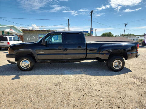 2007 Chevrolet Silverado 3500 Classic for sale at Huntsman Wholesale LLC in Melba ID