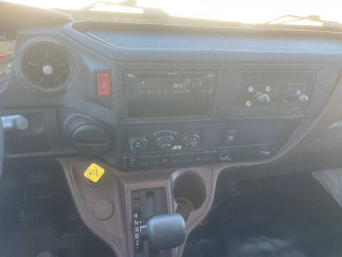 2023 Hino L6