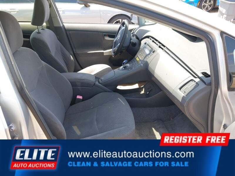 2011 Toyota Prius Two