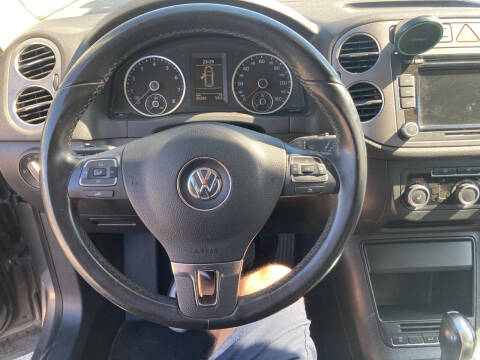 2011 Volkswagen Tiguan SE