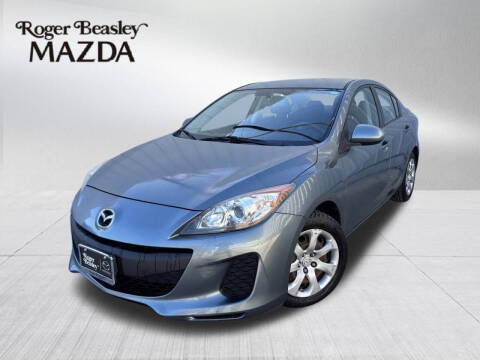 2013 Mazda MAZDA3