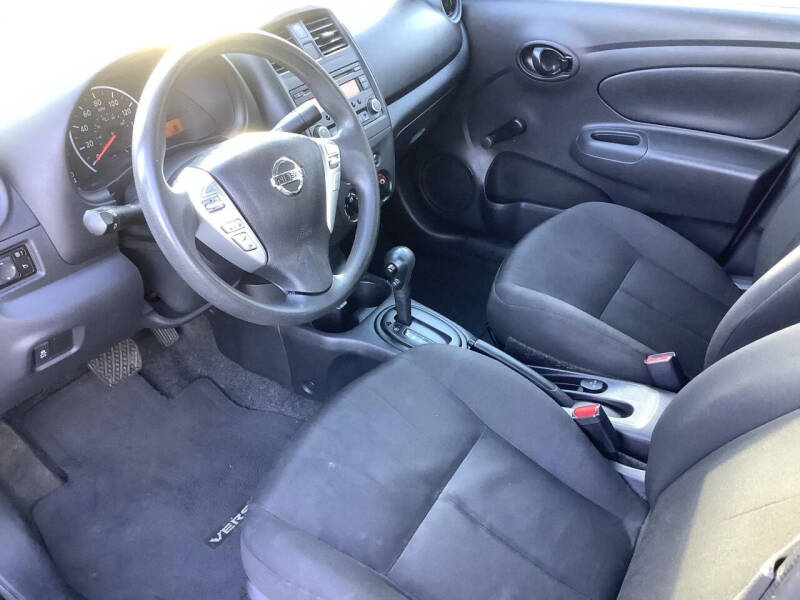 2016 Nissan Versa 1.6 S