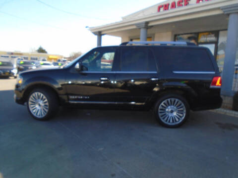 2016 Lincoln Navigator Select