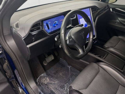 2017 Tesla Model X 90D