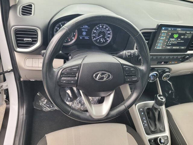 2020 Hyundai Venue SEL