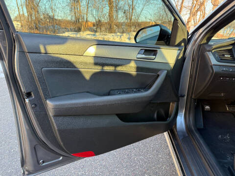 2018 Hyundai Sonata Sport