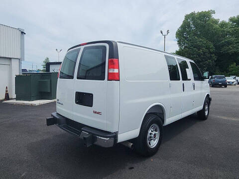 2025 GMC Savana 2500