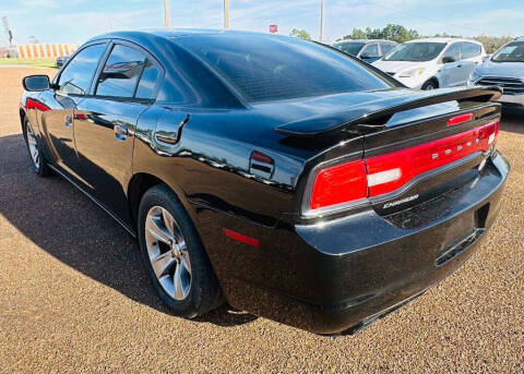 2013 Dodge Charger SE