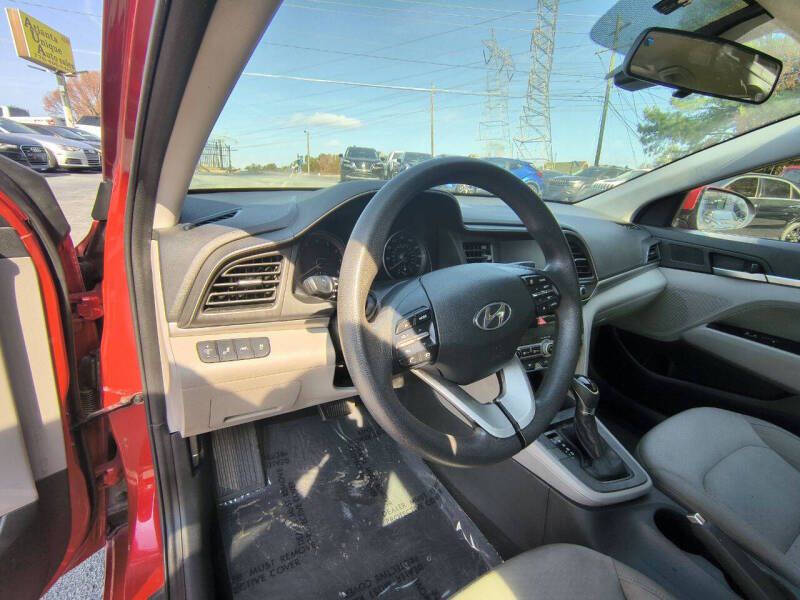 2020 Hyundai Elantra