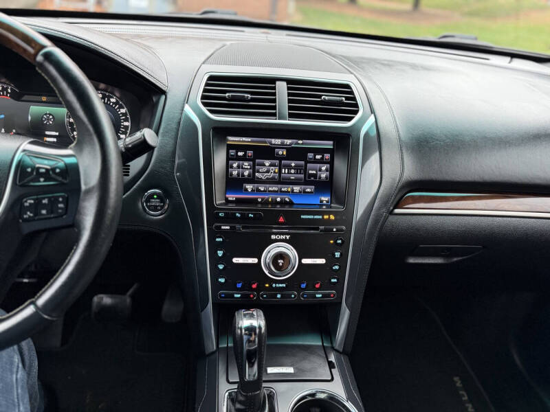 2016 Ford Explorer Platinum