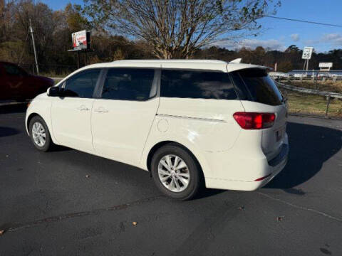 2017 Kia Sedona LX