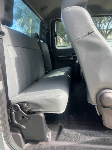 2015 Ford F-350 Super Duty XL