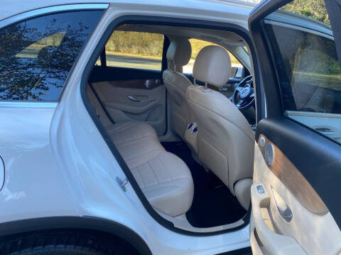 2019 Mercedes-Benz GLC GLC 300