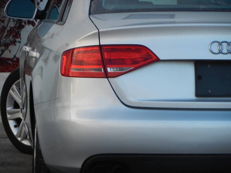 2009 Audi A4 Premium's photo