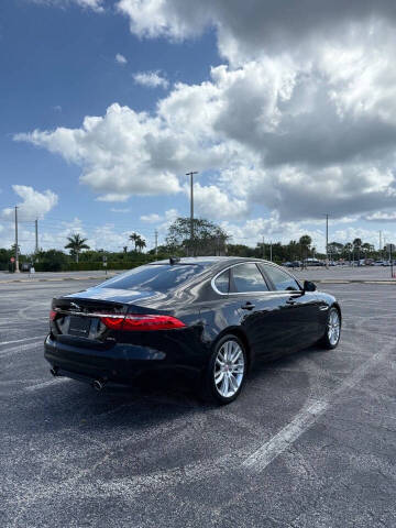 2016 Jaguar XF 35t Prestige