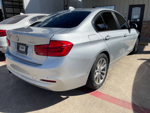 2017 BMW 3 Series 320i