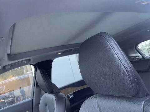 2024 Volvo XC90 Recharge T8 Plus Bright Theme 7P