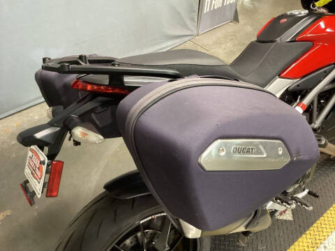 2013 Ducati Hyperstrada