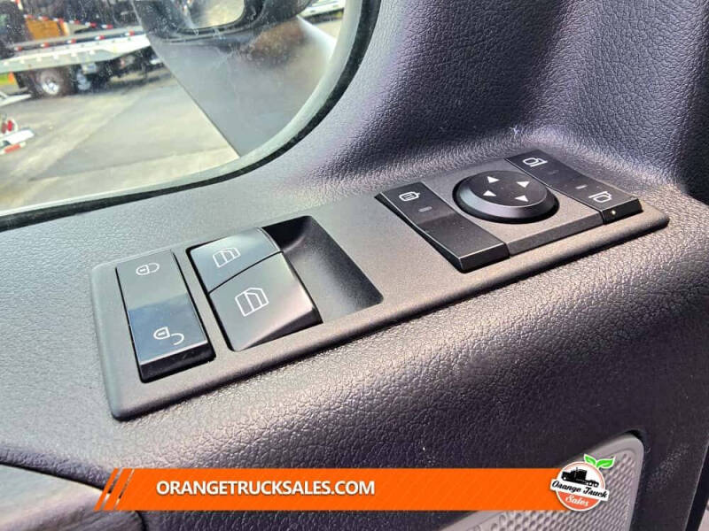 2024 Freightliner Cascadia