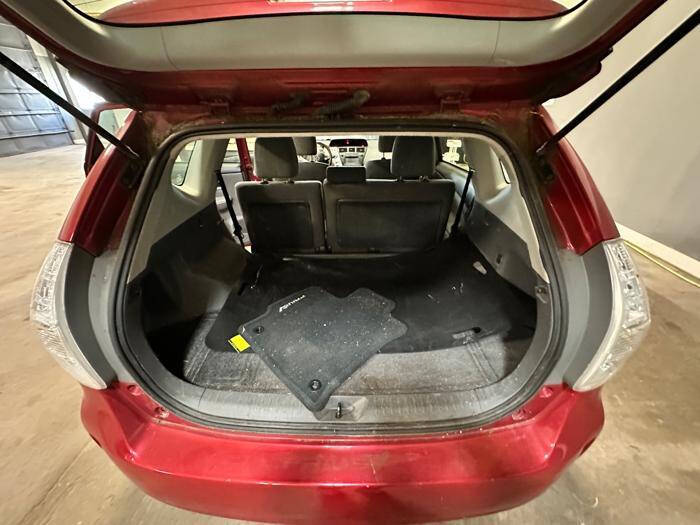 2014 Toyota Prius v Three