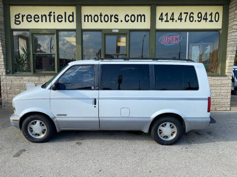 1997 Chevrolet Astro for sale at GREENFIELD MOTORS in Milwaukee WI