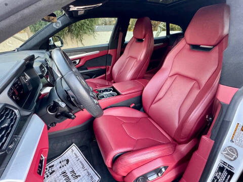 2019 Lamborghini Urus