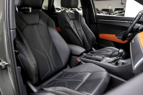 2019 Audi Q3 quattro S line Prem Plus 45 TFSI