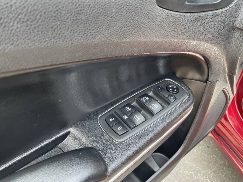 2020 Chrysler 300 Touring