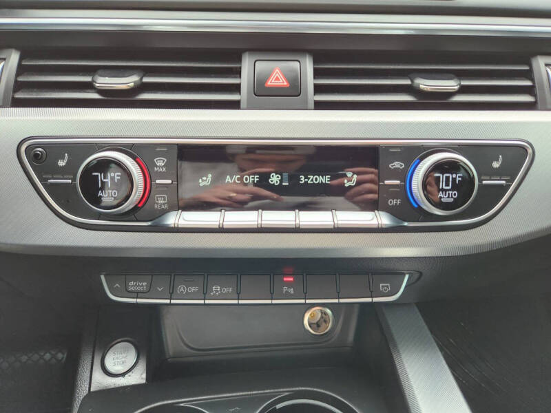 2017 Audi A4 2.0T quattro Premium Plus