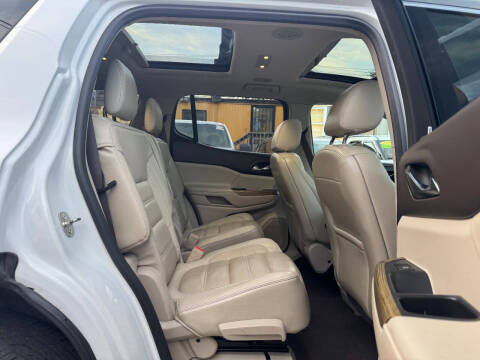 2017 GMC Acadia Denali