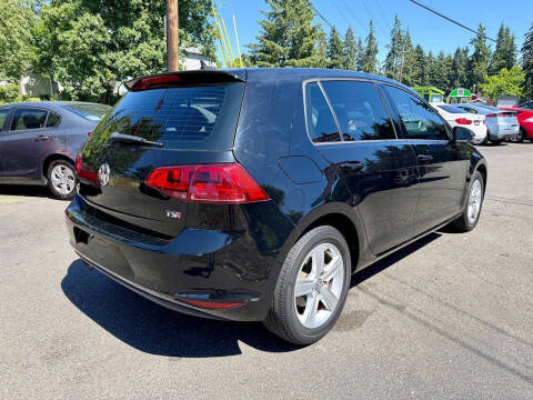 2017 Volkswagen Golf TSI S