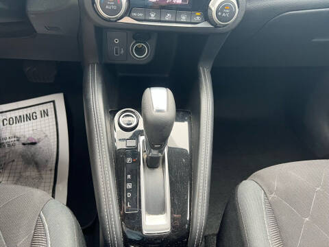 2020 Nissan Kicks SV