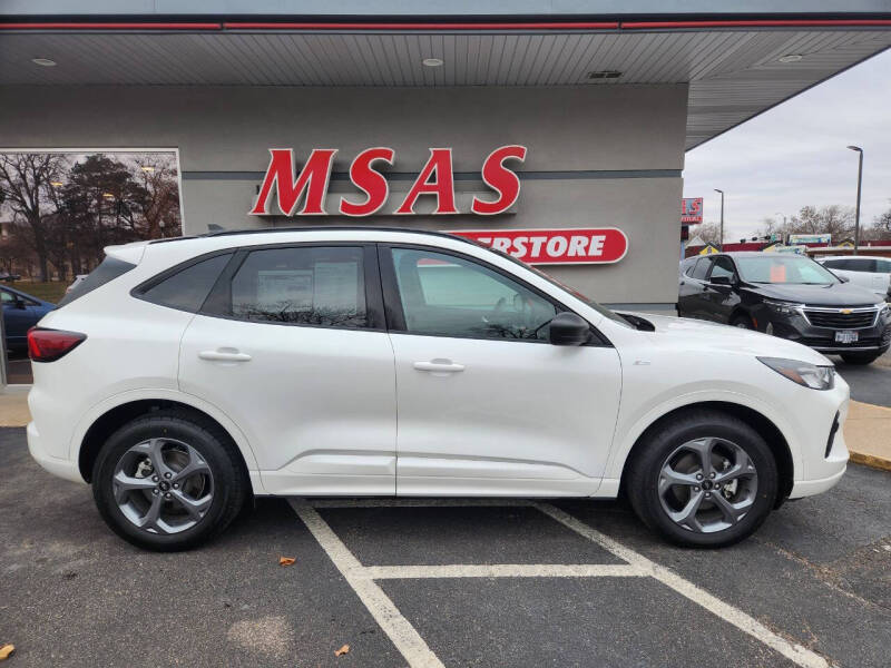 2024 Ford Escape ST-Line's photo