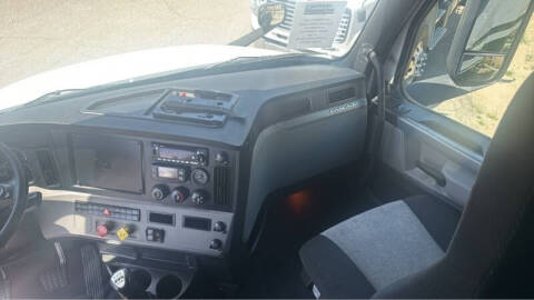 2022 Freightliner Cascadia