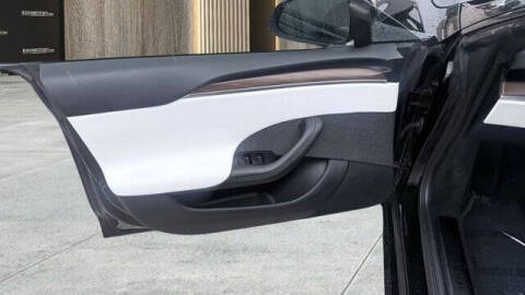 2023 Tesla Model S Standard Range