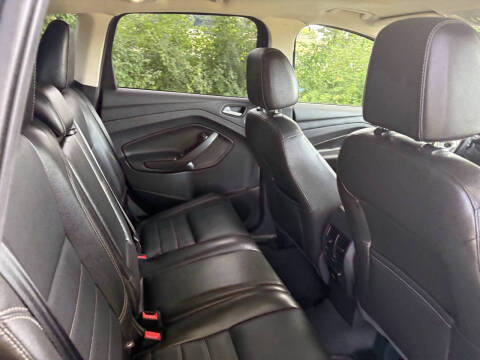 2015 Ford Escape SE