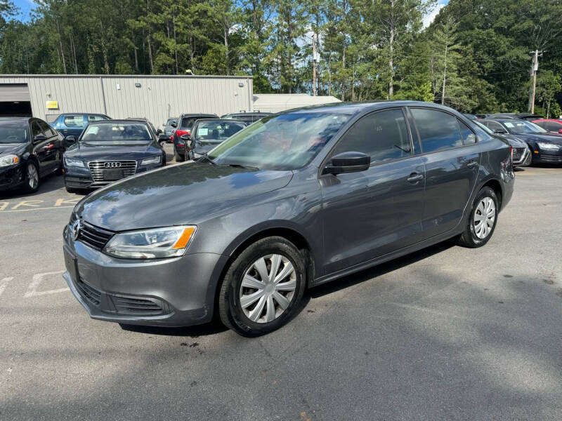 2013 Volkswagen Jetta for sale at GEORGIA AUTO DEALER LLC in Buford GA