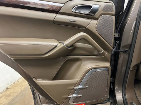 2011 Porsche Cayenne Turbo