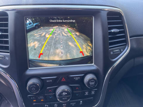 2018 Jeep Grand Cherokee Laredo