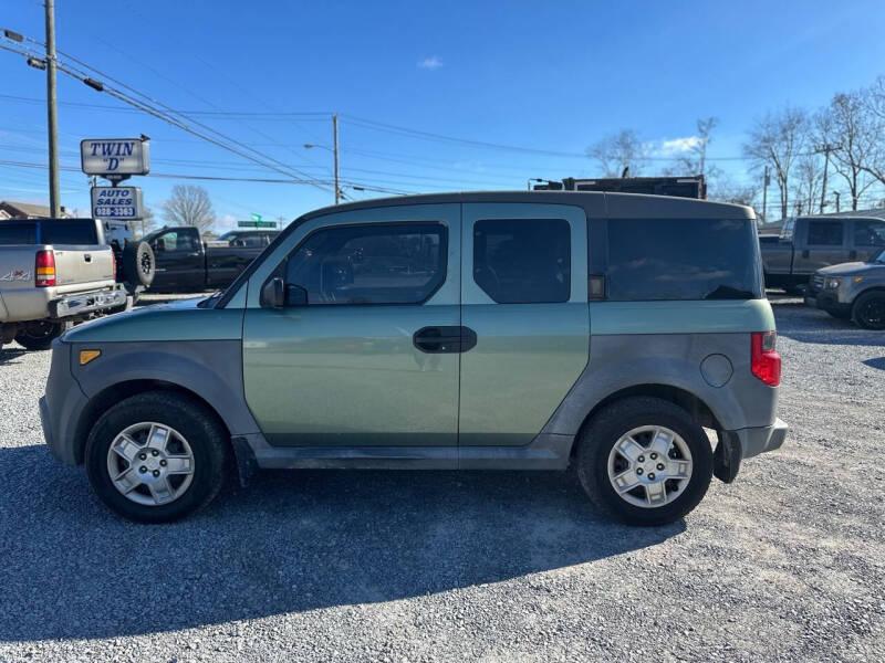 2005 Honda Element for sale at Twin D Auto Sales in Johnson City TN