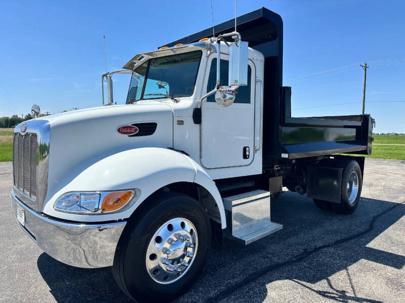 2013 Peterbilt 337