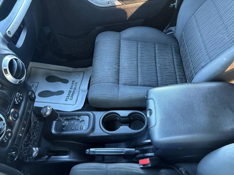 2012 Jeep Wrangler Sahara