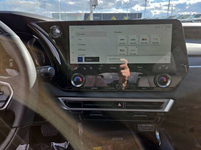 2025 Lexus RX 350 F SPORT Handling