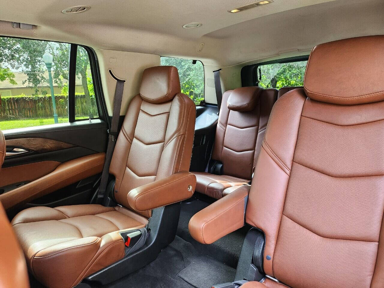 2017 CADILLAC Escalade SUV / Crossover - $27,995