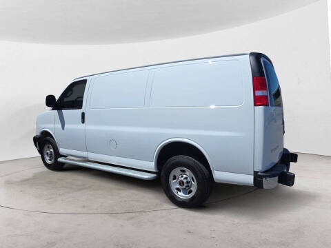 2024 GMC Savana 2500