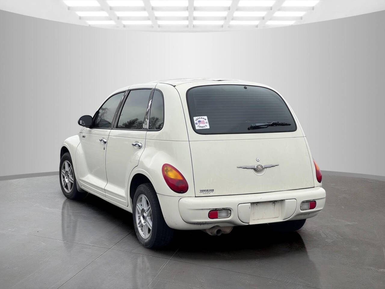 2005 Chrysler PT Cruiser for sale at Used Cars Toledo in Oregon, OH